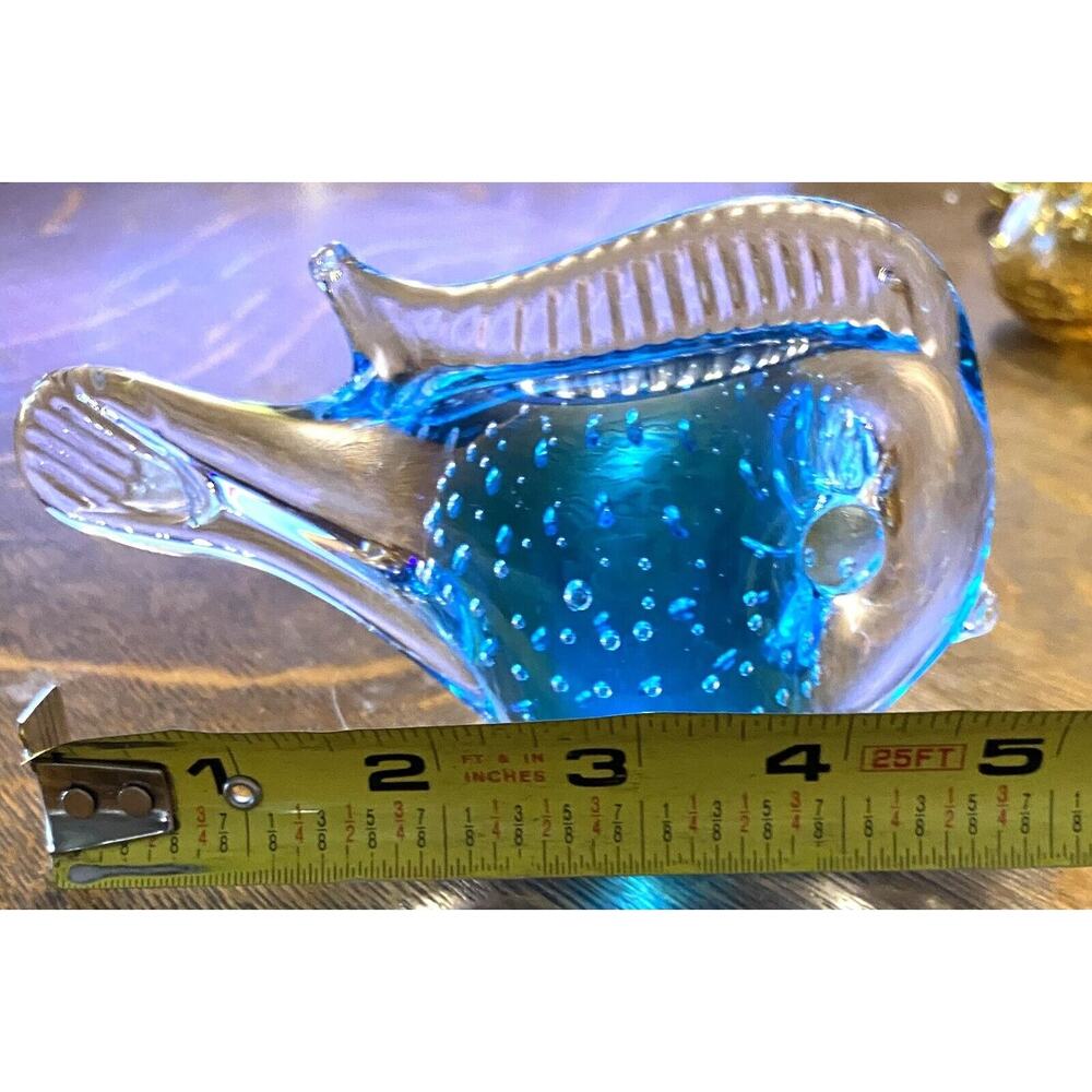 VTG ANTWERP SWEDEN ART GLASS BLUE FISH DECOR PAPERWEIGHT CLEAR POLISHED BASE - Picture 5 of 6